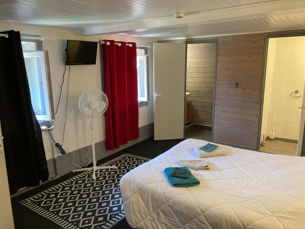 Ancien Hotel Plein De Charme โบม-เลส์-ดามส์ ภายนอก รูปภาพ